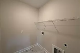 117 Margot Manor Dr, Benson, NC 27504 - Photo 6