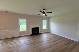 117 Margot Manor Dr, Benson, NC 27504 - Photo 4