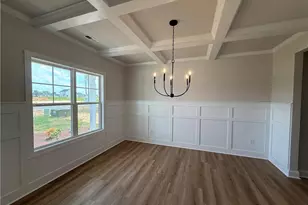 117 Margot Manor Dr, Benson, NC 27504 - Photo 2
