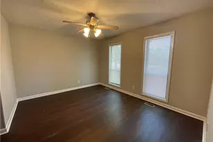 6916 Kizer Dr, Fayetteville, NC 28314 - Photo 8