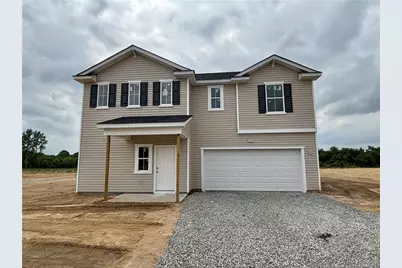 205 Hallwood Drive, Pikeville, NC 27863 - Photo 2