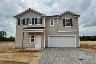 205 Hallwood Dr, Pikeville, NC 27863 - Photo 1