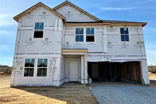 203 Hallwood Dr, Pikeville, NC 27863 - Photo 2
