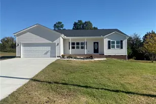 2935 Cornell Dr, Sanford, NC 27332 - Photo 1