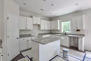 385 Appaloosa Dr, Spring Lake, NC 28390 - Photo 10