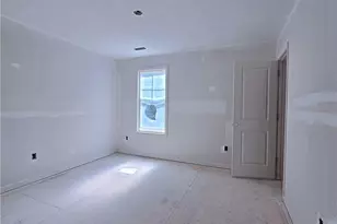 385 Appaloosa Dr, Spring Lake, NC 28390 - Photo 18