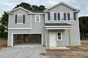 100 Franklin Lndg Dr, Pikeville, NC 27863 - Photo 1
