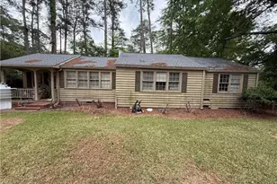 1533 Country Club Rd, Rocky Mount, NC 27804 - Photo 2