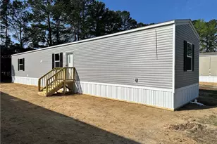 3525 E Elizabethtown Rd, Lumberton, NC 28358 - Photo 1