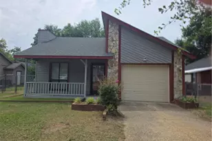 6943 Timberwood Dr, Fayetteville, NC 28314 - Photo 1