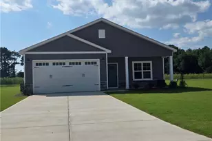 79 Evelene Wy, Clinton, NC 28328 - Photo 1