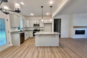 1434 Halsey Loop, Hope Mills, NC 28348 - Photo 4