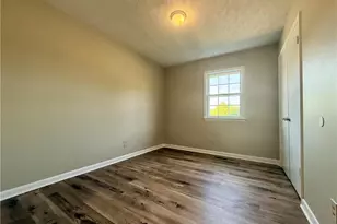 832 Fresno Dr, Fayetteville, NC 28303 - Photo 14