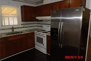 7521 Ascot Ave, Fayetteville, NC 28303 - Photo 6