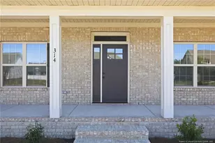 314 Baymeadow Bnd, Lumberton, NC 28358 - Photo 4