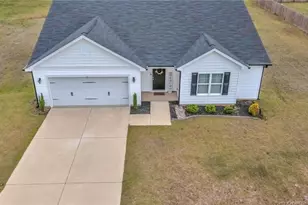 64 Dalmation Ln, Parkton, NC 28371 - Photo 2