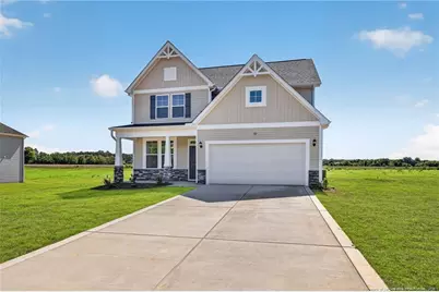 102 Maverick Lane, Dunn, NC 28334 - Photo 2