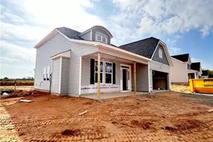 126 Maverick Ln, Dunn, NC 28334 - Photo 2