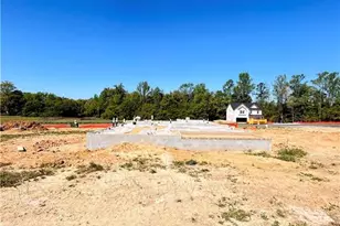 188 Maverick Ln, Dunn, NC 28334 - Photo 4