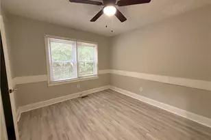 1106 Clark St, Fayetteville, NC 28305 - Photo 4