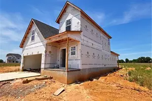 436 Maverick Ln, Dunn, NC 28334 - Photo 2