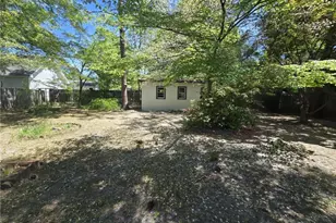 1819 Cawdor Dr, Fayetteville, NC 28304 - Photo 26
