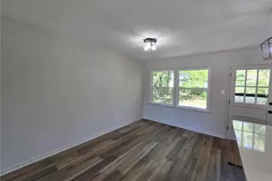1819 Cawdor Dr, Fayetteville, NC 28304 - Photo 10