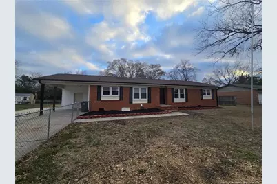 1443 Larkhall Drive, Fayetteville, NC 28304 - Photo 2