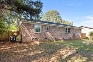 2633 Dumbarton Rd, Fayetteville, NC 28306 - Photo 26