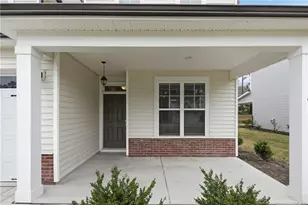 156 Kensington Dr, Spring Lake, NC 28390 - Photo 2