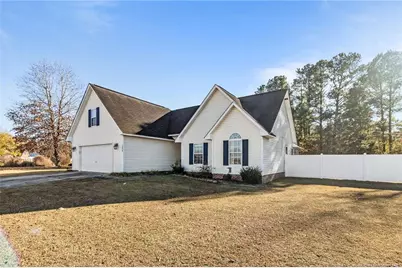 289 Rushmore Court, Raeford, NC 28376 - Photo 4