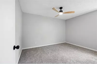 5973 Richfield Avenue, Hope Mills, NC 28348 - Photo 12