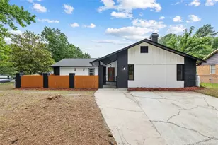 732 Sarazen Dr, Fayetteville, NC 28303 - Photo 2