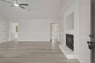 1054 Coalport Rd, Hope Mills, NC 28348 - Photo 4