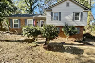 452 Cloverhill Pl, Fayetteville, NC 28311 - Photo 1