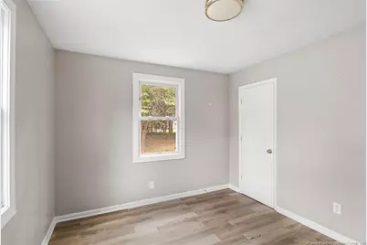 508 E 6th Avenue, Raeford, NC 28376 - Photo 12