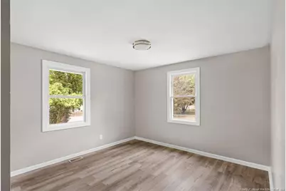 508 E 6th Avenue, Raeford, NC 28376 - Photo 10