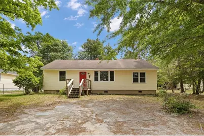 508 E 6th Avenue, Raeford, NC 28376 - Photo 2