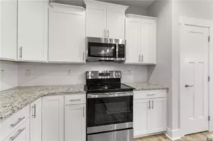 105 Woodford Ln, Vass, NC 28394 - Photo 10