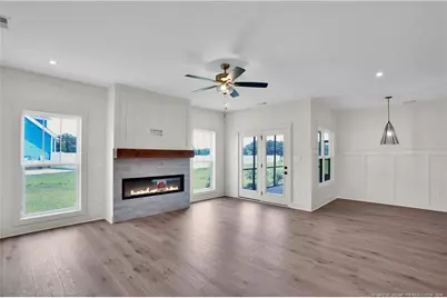 5820 Dottie Circle, Hope Mills, NC 28348 - Photo 10