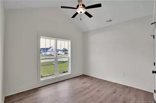 5820 Dottie Cir, Hope Mills, NC 28348 - Photo 6