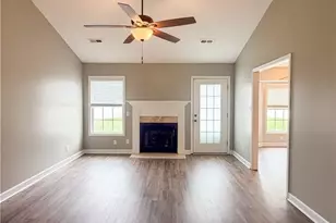 7787 Cottonwood Ave, Fayetteville, NC 28314 - Photo 12