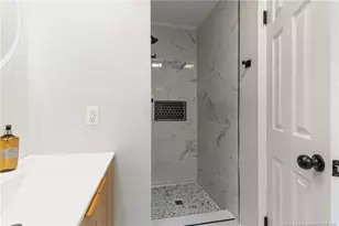 724 Skycliff Ct, Fayetteville, NC 28311 - Photo 22