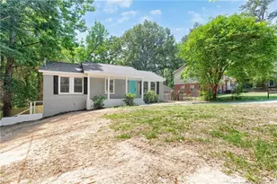 724 Skycliff Ct, Fayetteville, NC 28311 - Photo 2