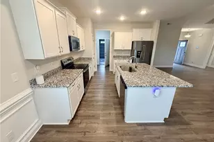 32 Boyce Ct, Sanford, NC 27332 - Photo 8