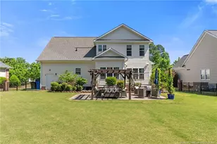 2404 Thorngrove Ct, Fayetteville, NC 28303 - Photo 34