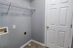 505 Meadowland Ct, Fayetteville, NC 28348 - Photo 6