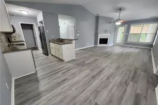 505 Meadowland Ct, Fayetteville, NC 28348 - Photo 2