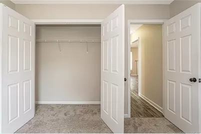 402 Roundtree Drive, Fayetteville, NC 28303 - Photo 32