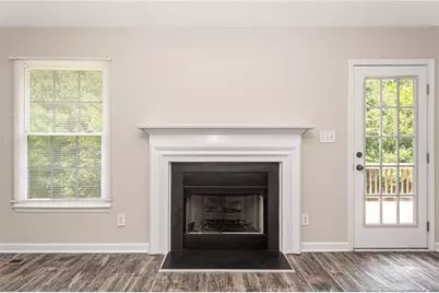 402 Roundtree Drive, Fayetteville, NC 28303 - Photo 14